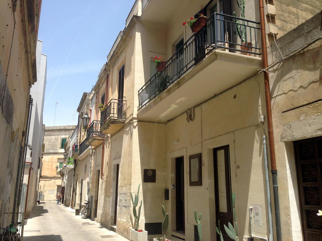 B&B Le Giravolte Lecce Exterior foto